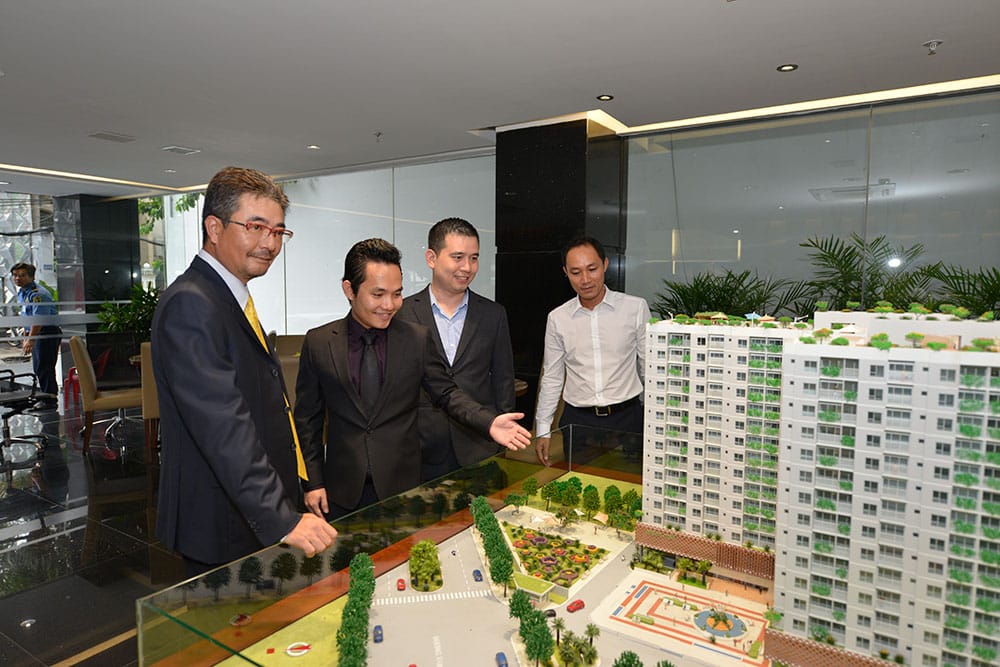 Quỹ đầu tư ngoại “ồ ạt” đổ vào bất động sản Việt