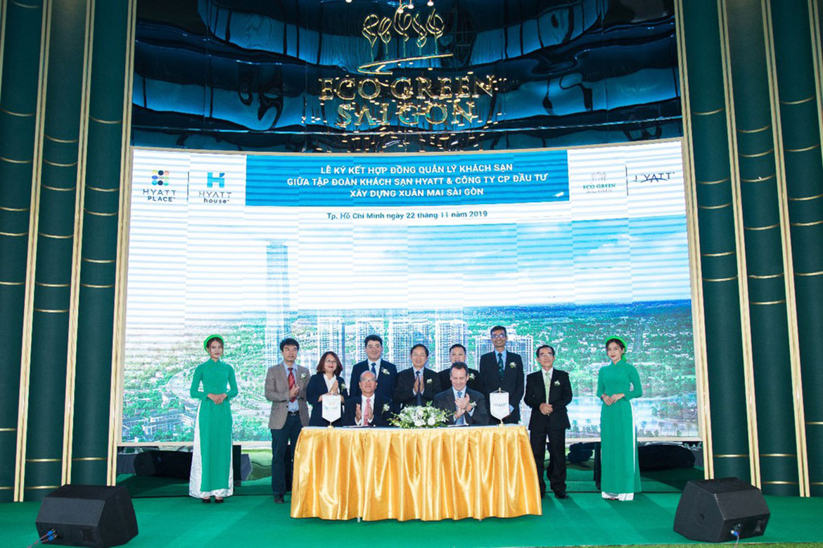 Lễ ký kết hợp tác giữa Xuân Mai Sài Gòn và Tập đoàn Hyatt Hotels.