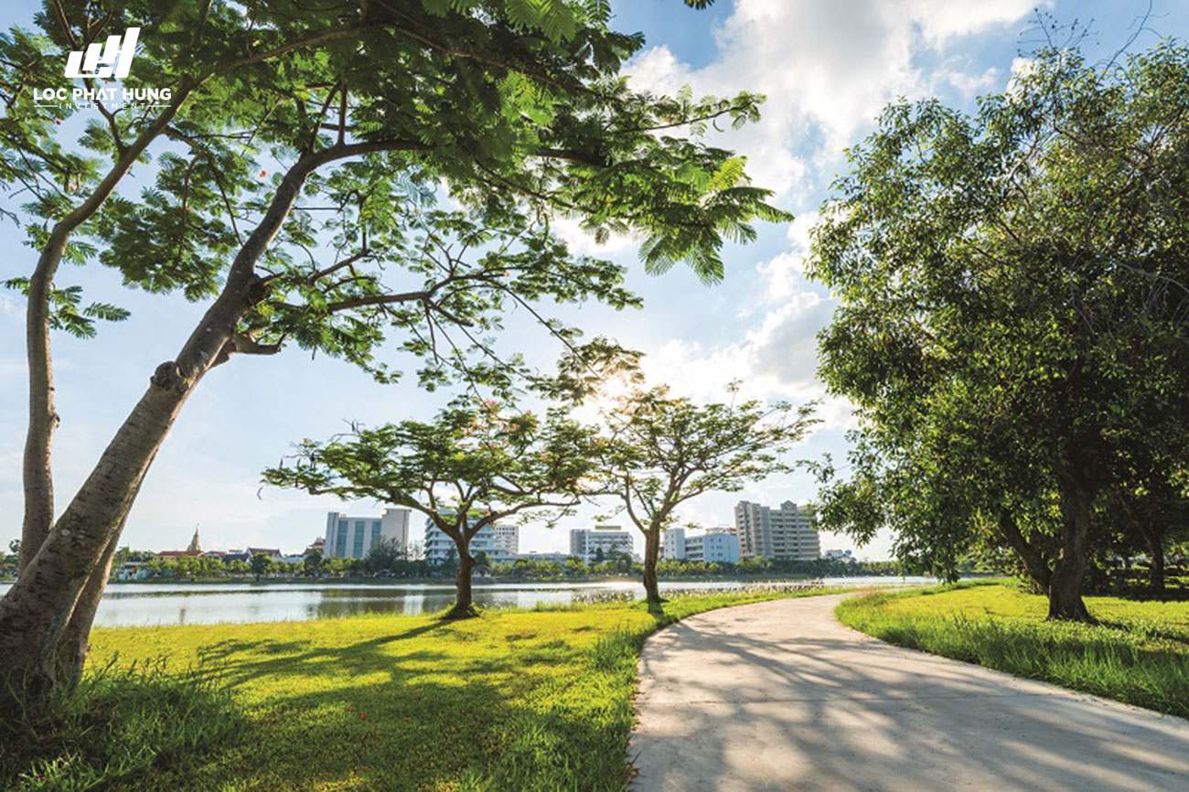 Khu công viên xanh rộng 4 ha mang đến cuộc sống xanh cho cư dân