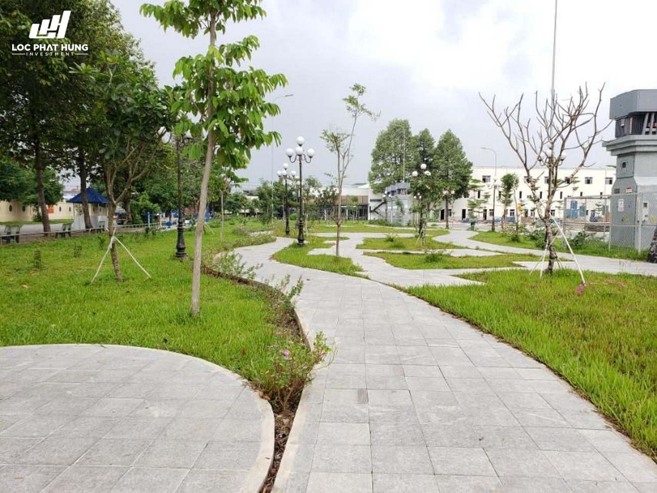 Tiến độ dự án đất nền nhà phố Icon Central Dĩ An Bình Dương chủ đầu tư Phú Hồng Thịnh 30/06/2020