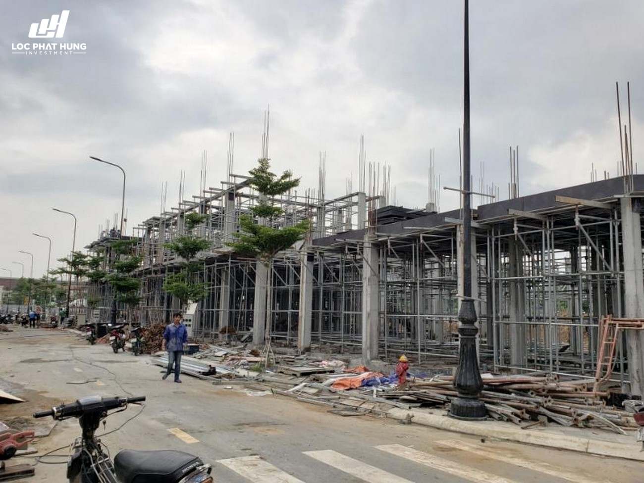 Tiến độ dự án đất nền nhà phố Icon Central Dĩ An Bình Dương chủ đầu tư Phú Hồng Thịnh 30/06/2020