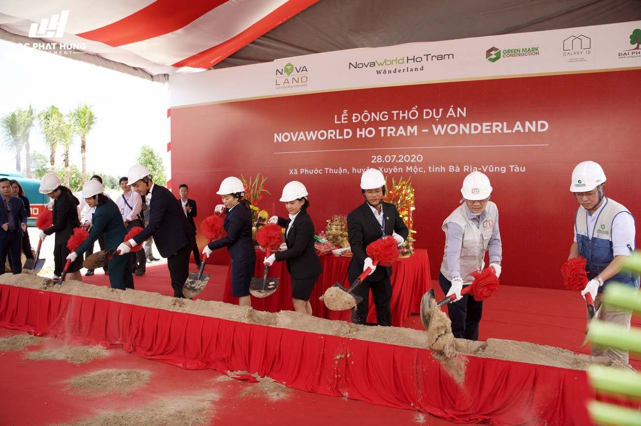 Tiến độ dự án nhà phố Novaworld Hồ Tràm Wonderland Xuyên Mộc Đường Phước Thuận chủ đầu tư Novaland