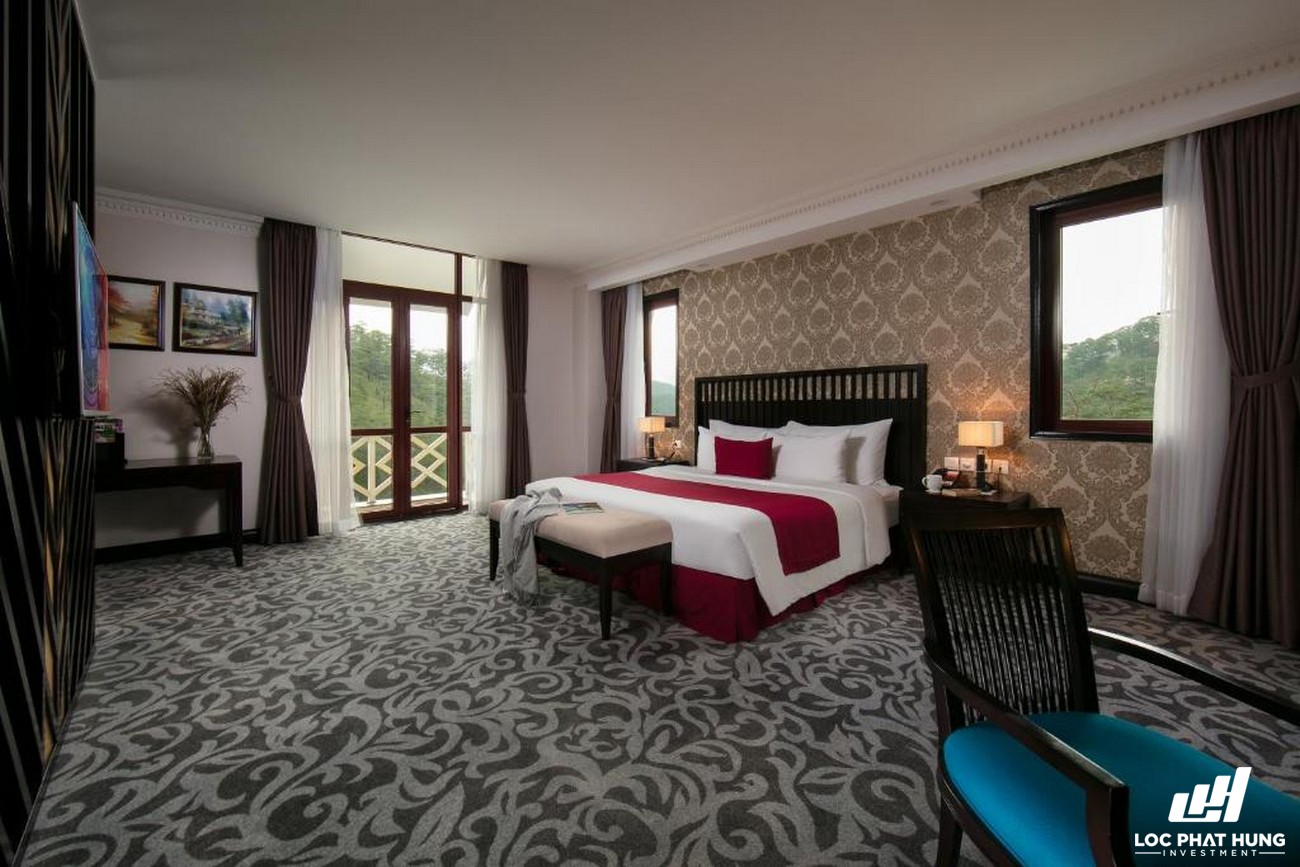 Hạng phòng royal suite Resort Swiss Belresort Tuyền Lâm Dalat Phường 3 Đường 19 Hoa Hồng