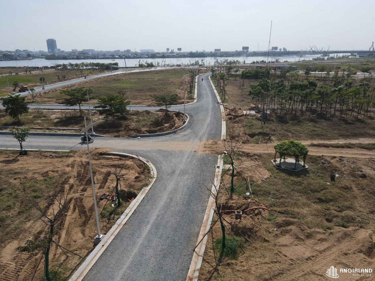 Tiến độ xây dựng dự án nhà phố Centria Island Biên Hoà Đường Bùi Hữu Nghĩa chủ đầu tư TTC Land