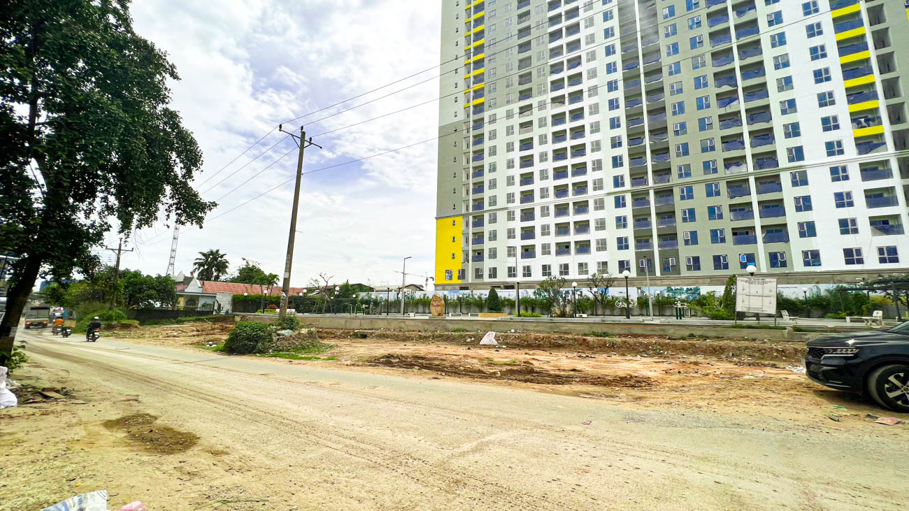 Tiến độ xây dựng mới nhất tháng 10/2022 dự án căn hộ Bcons Plaza Bình Dương.