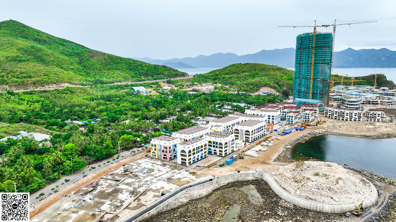 Tiến độ xây dựng mới nhất tháng 08/2022 dự án biệt thực biển Vega City Nha Trang.