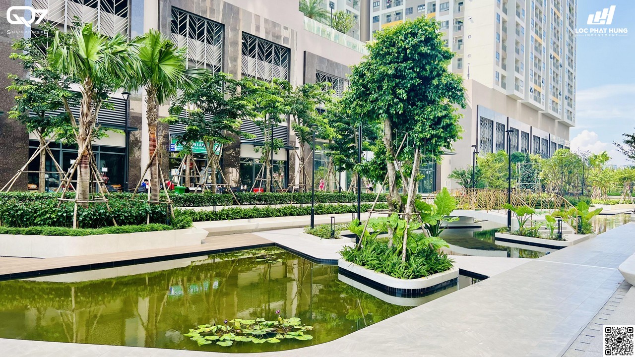 Hồ cảnh quan dự án Q7 Saigon Riverside Complex Hưng Thịnh Quận 7