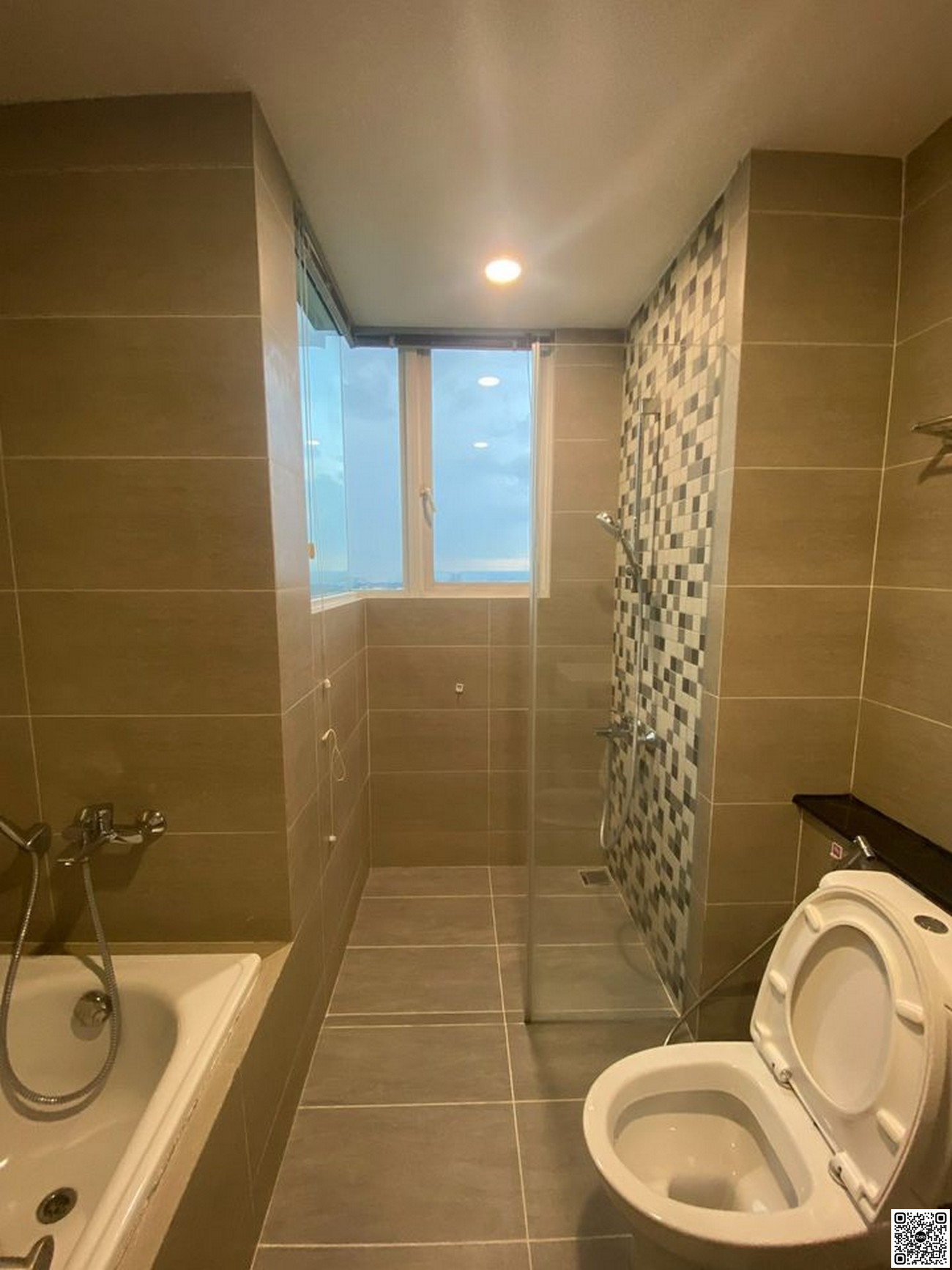 Hình ảnh thực tế nhà vệ sinh căn hộ 120m2 Vista Verde Quận 2.