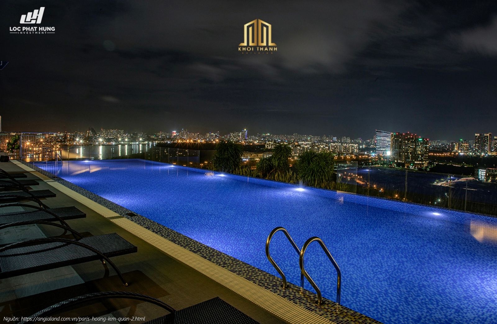 Hồ bơi lung linh về đêm tại chung cư cao cấp Paris Hoàng Kim Quận 2