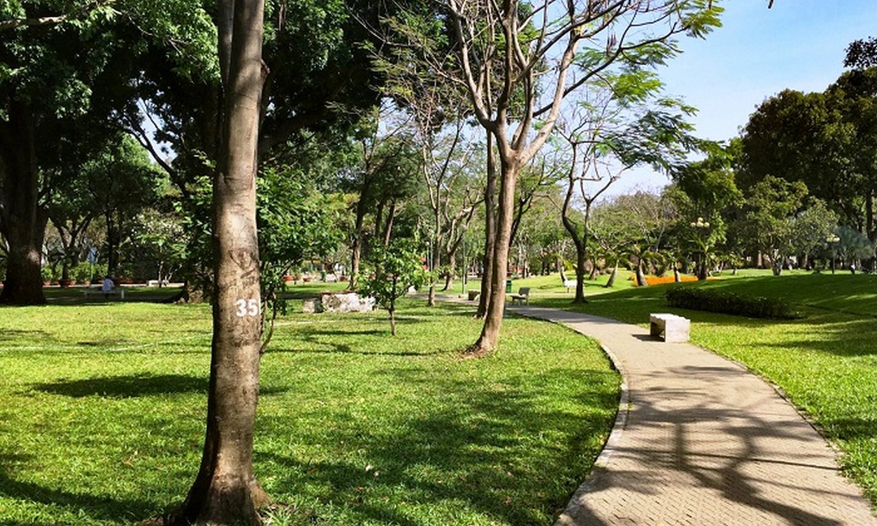 Công viên Phú Lâm