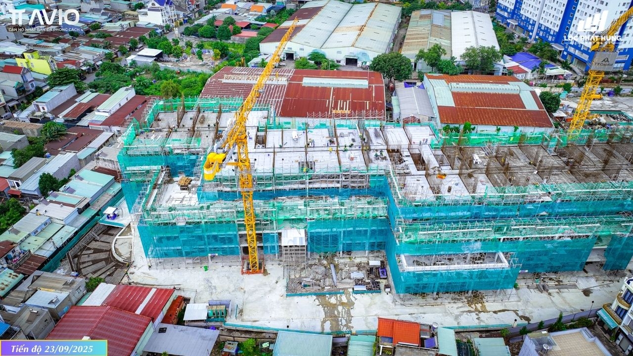 Tiến độ xây dựng tháp Avis dự án TT Avio tháng 23/09/2025: Hoàn thành đổ sàn tầng 6 và thi công trụ tầng 7