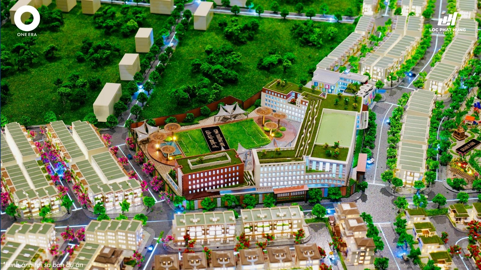 Hình ảnh sa bàn đại đô thị One Era tại Sales Gallery