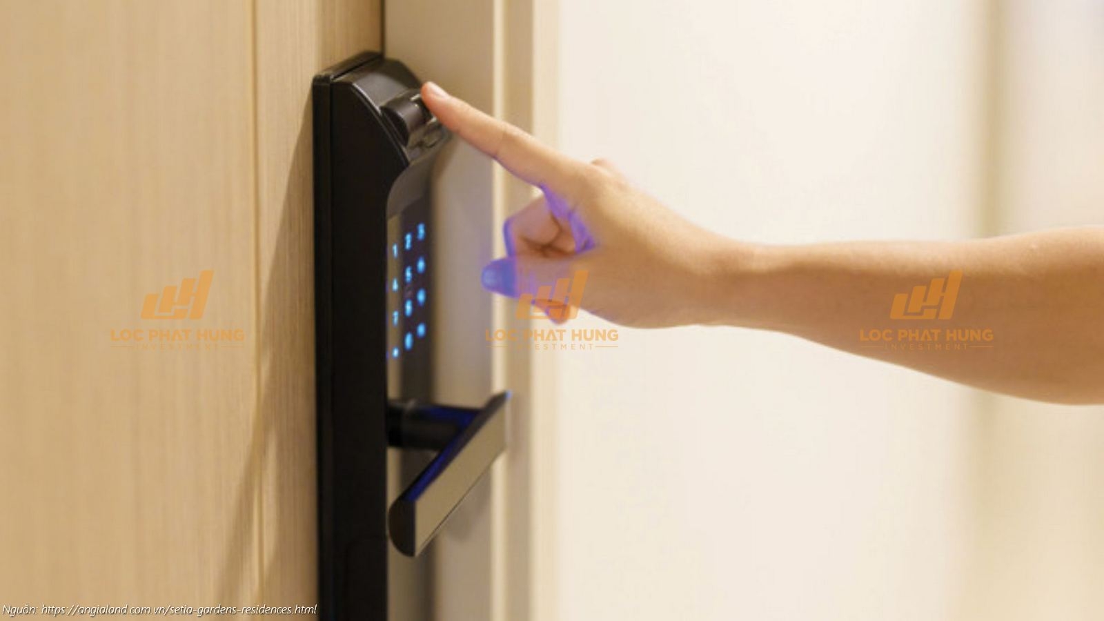 Khóa điện từ thông minh tại căn hộ Setia Gardens Residences