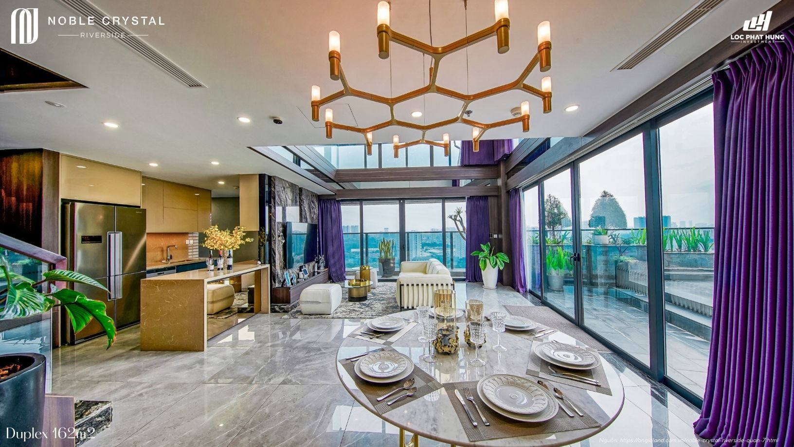 Nhà mẫu căn hộ Duplex 4 phòng ngủ diện tích 324m2 của dự án Noble Crystal Riverside