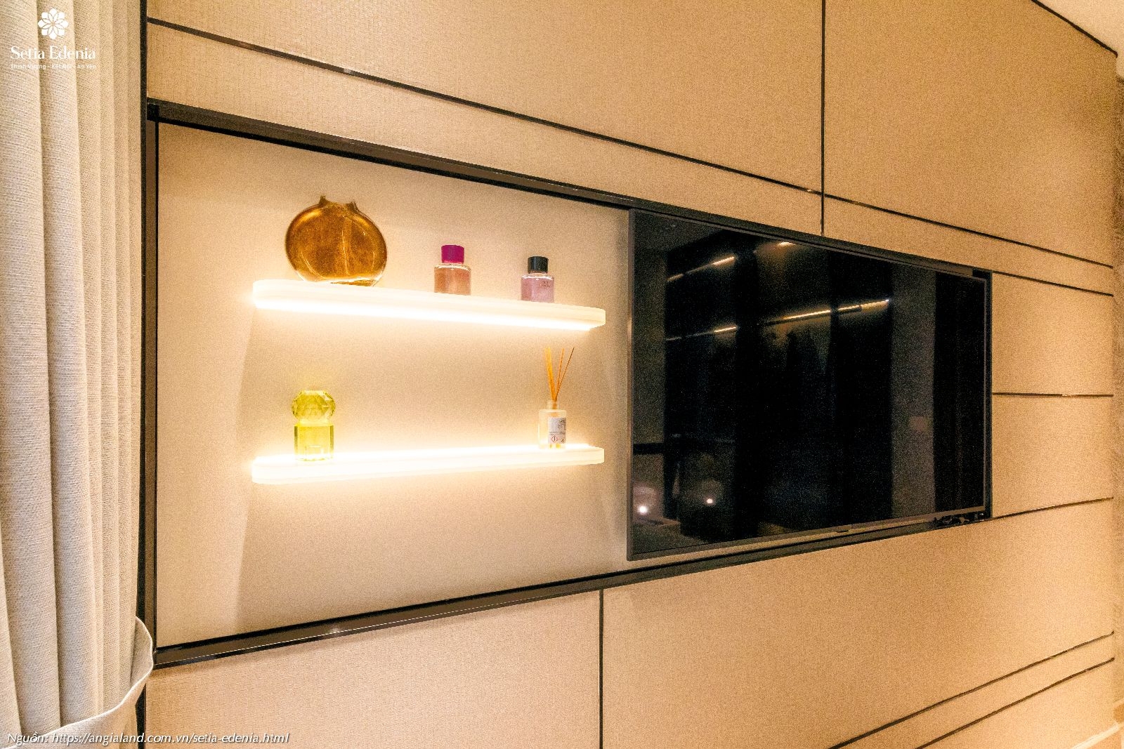 Thiết kế phòng khách nhà mẫu căn hộ Setia Edenia loại 1PN (diện tích 50m²)