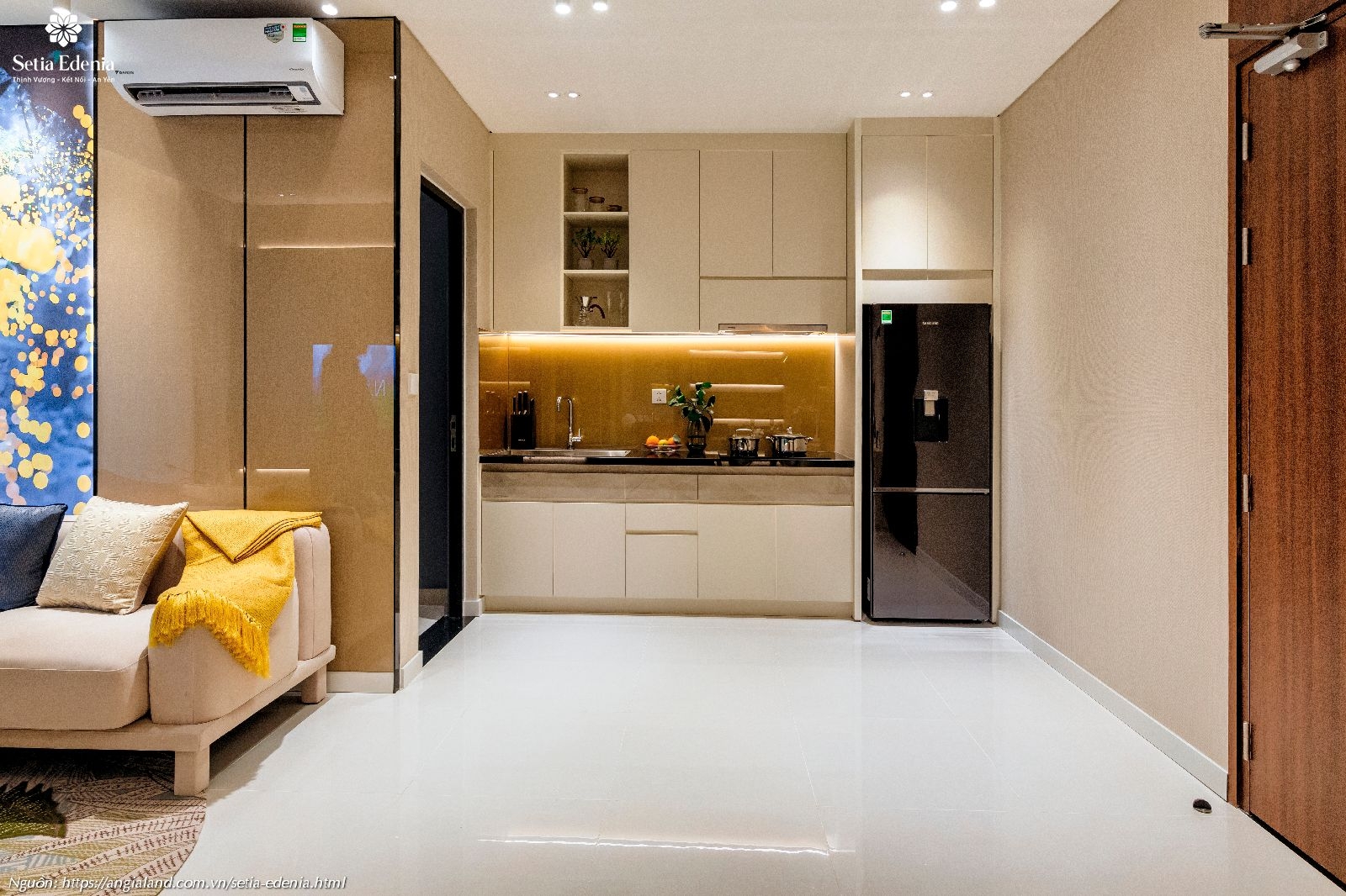 Thiết kế phòng khách nhà mẫu căn hộ Setia Edenia loại 1PN (diện tích 50m²)