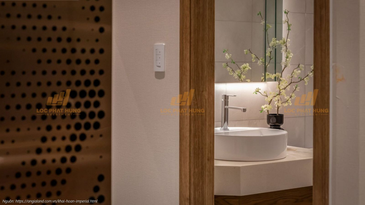Thiết bị vệ sinh phòng WC nhà mẫu căn hộ 2PN - 2WC (68m2) dự án Bespoke