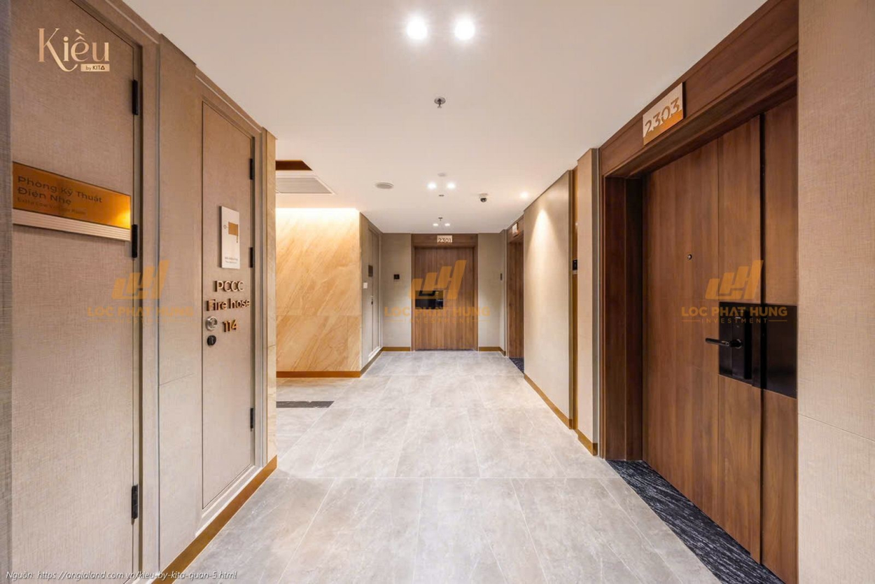 Ảnh thực tế sảnh thang máy riêng tư, an ninh tại tầng 23, dự án Kiều By Kita Quận 5