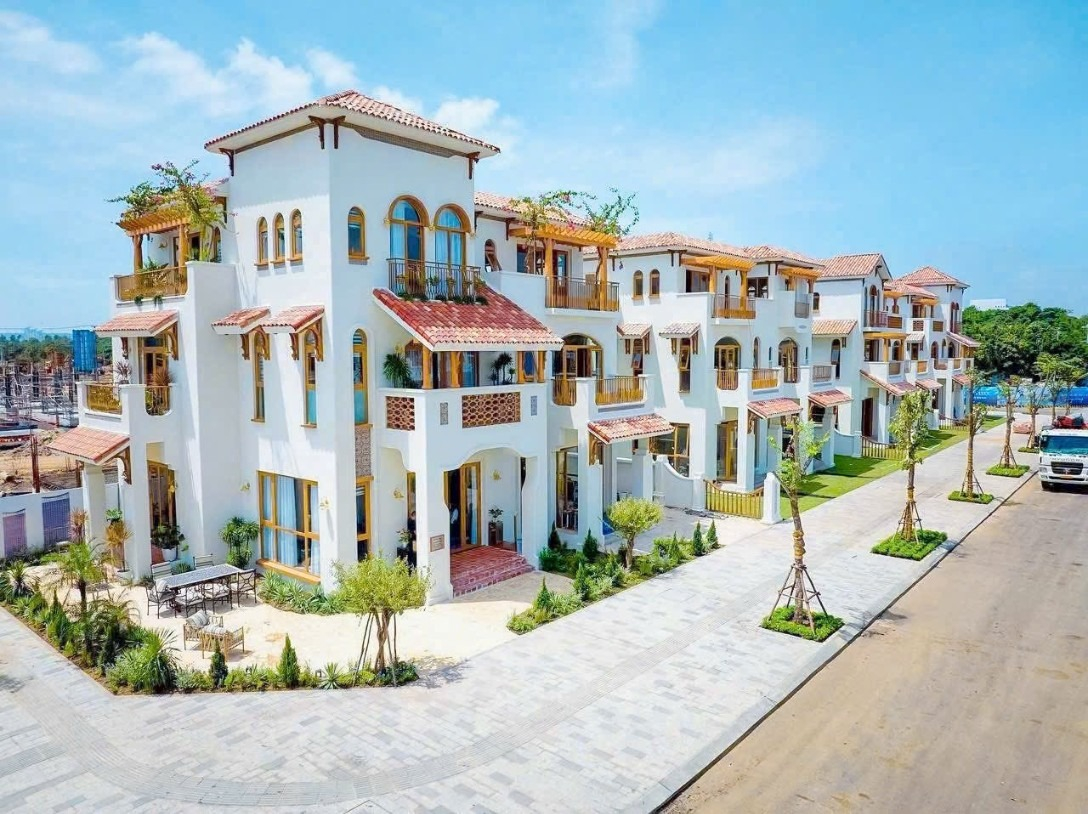 Tiến độ hoàn thiện các phân khu thấp tầng Casa